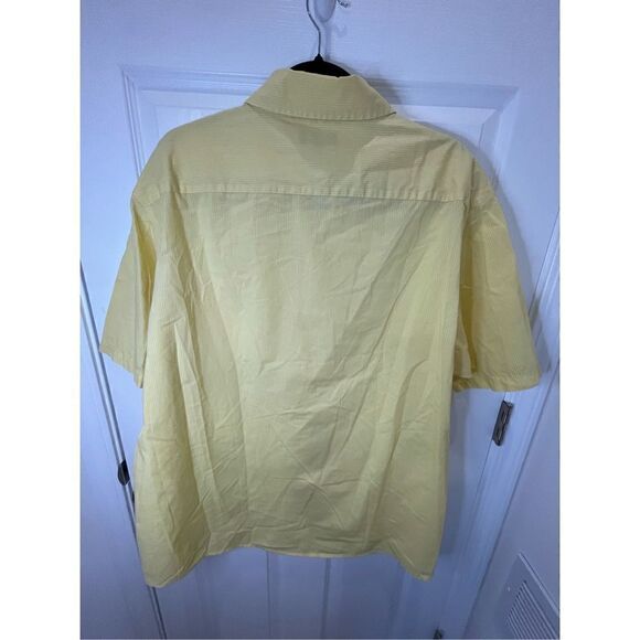 Croft & Barrow men’s XXL yellow striped short sleeve button down - Picture 2 of 5